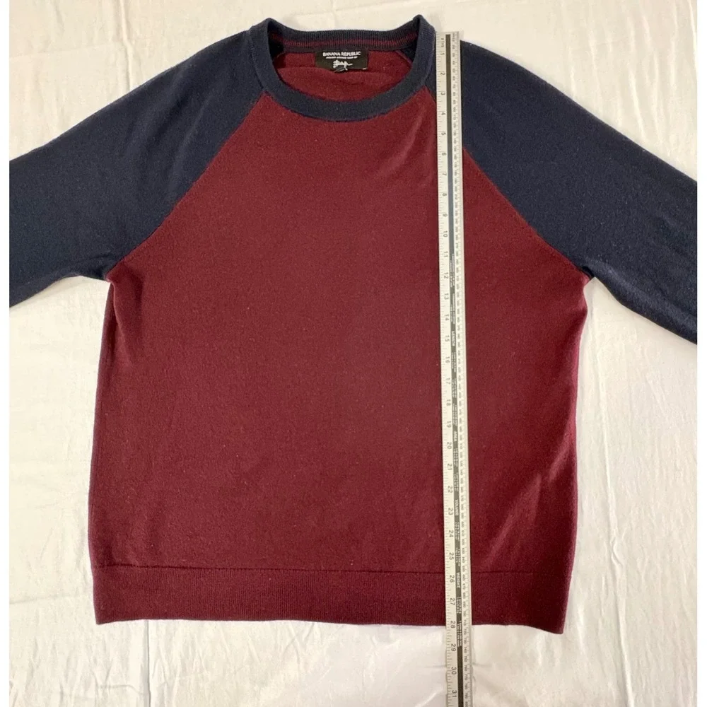 Banana Republic Mens XL 100% Merino Wool Colorblock Crewneck Sweater Wine Navy